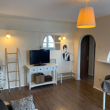 Eva Twin Apartments Bucarest Esterno foto