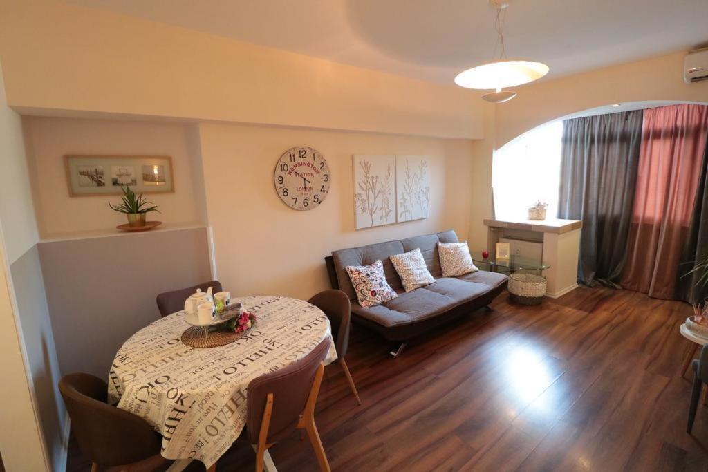 Eva Twin Apartments Bucarest Esterno foto