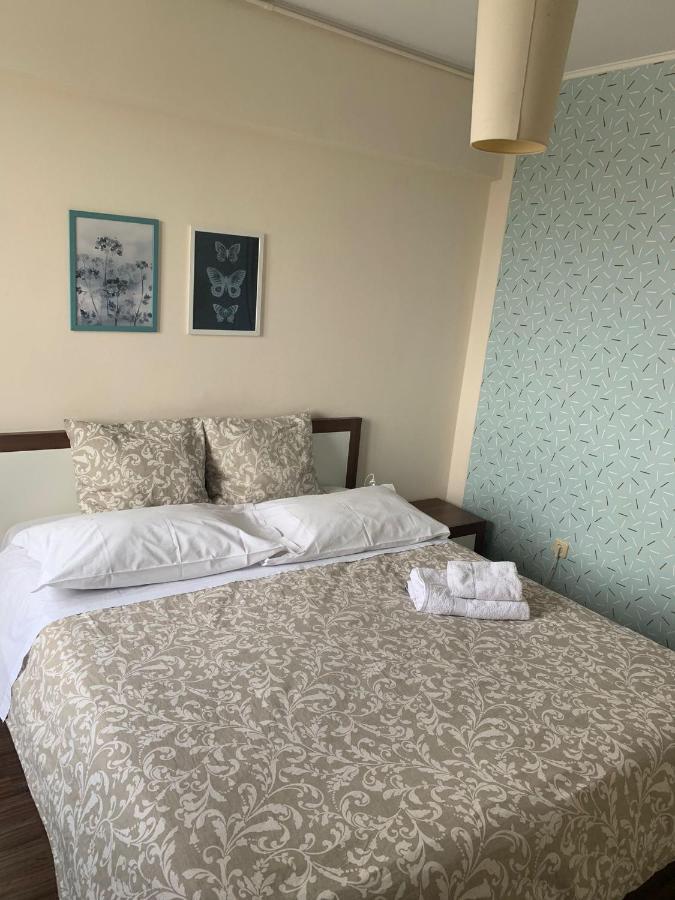 Eva Twin Apartments Bucarest Esterno foto